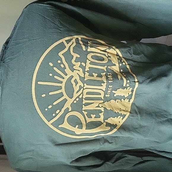 Pendleton long sleeve - Picture 3 of 4